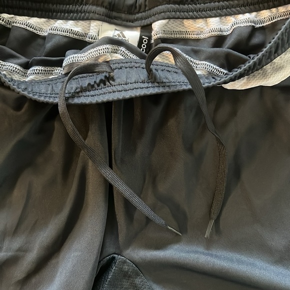 LA Galaxy Team-Issued Shorts - Picture 7 of 7